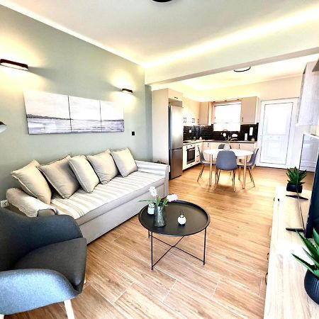 Cosy Apartment With Great Views Longa Luaran gambar