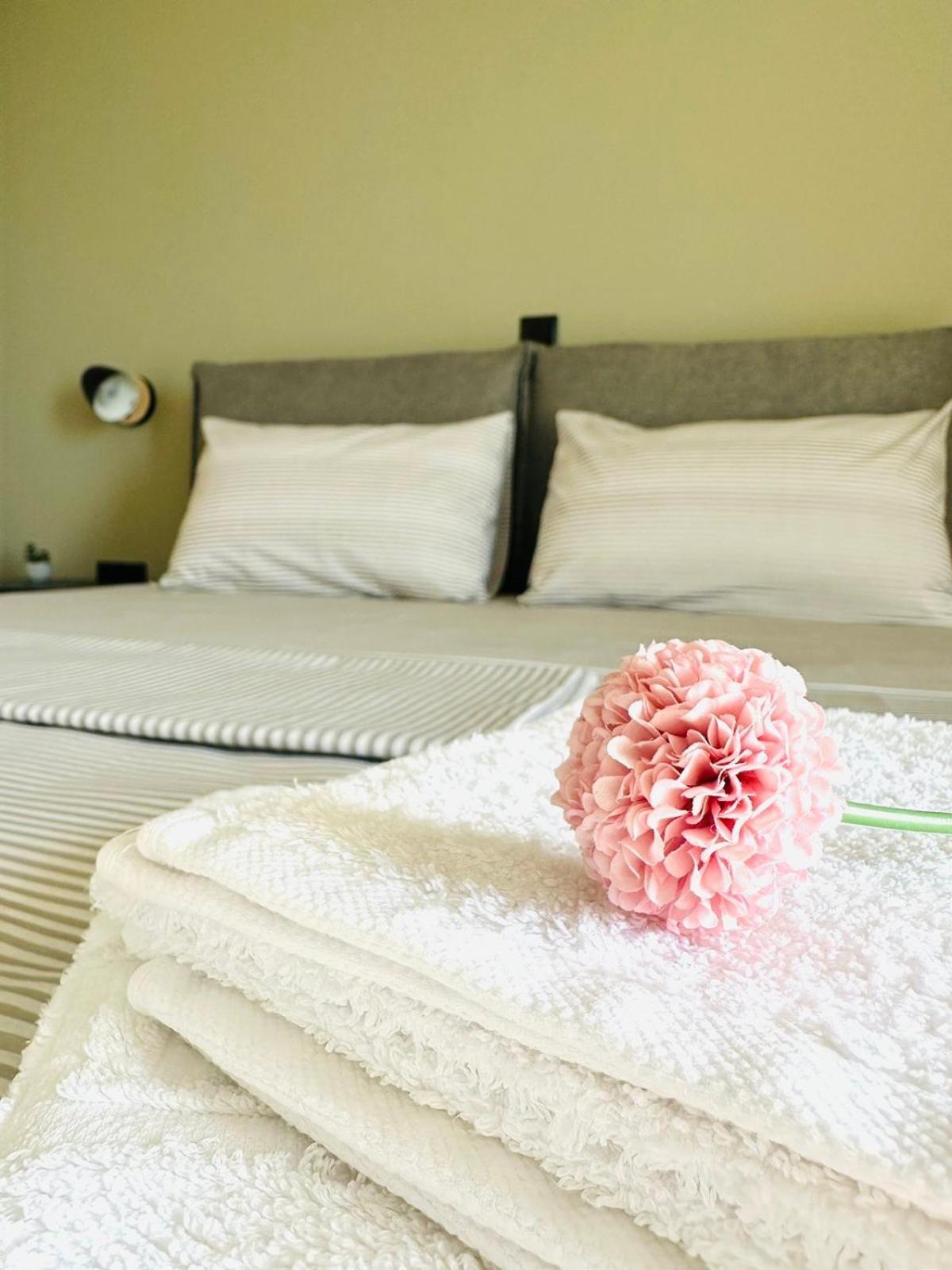 Cosy Apartment With Great Views Longa Luaran gambar