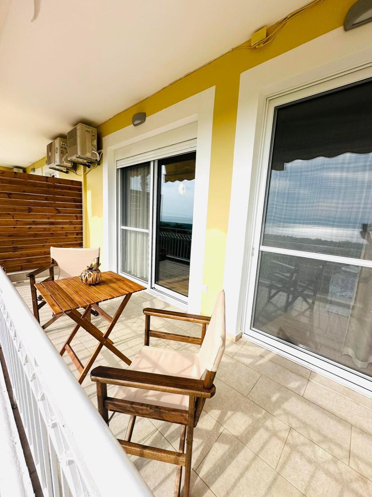 Cosy Apartment With Great Views Longa Luaran gambar